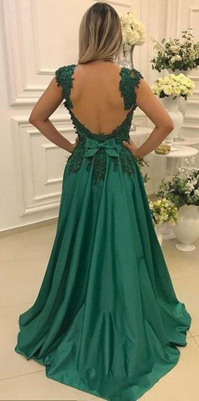 2018 Elegant Mother Of The Bride Dresses Dark Green Major Beading Backless Satin Mothers Formal Wedding Guest Dress