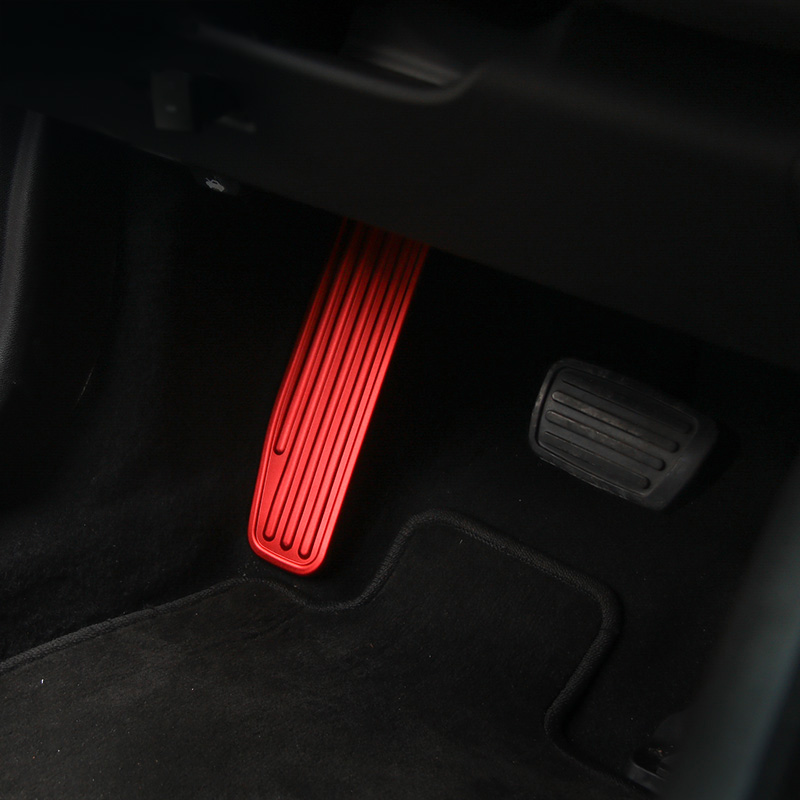 Car Left Foot Rest Pedal Panel Decoration Cover Trim For Chevrolet Camaro 2017 Up Car Interior Accessories