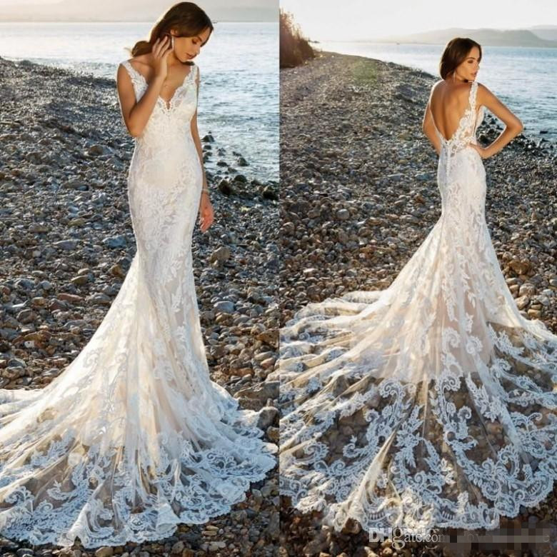 2018 Beach Wedding Dresses V Neck Lace Appliques Robe De Mariee Sexy Backless Mermaid Bridal Gowns Custom Made Plus Size Wedding Dress, Silver
2018 Beach Wedding Dresses V Neck Lace Appliques Robe De Mariee Sexy Backless Mermaid Bridal Gowns Custom Made Plus Size Wedding Dress, Silver
