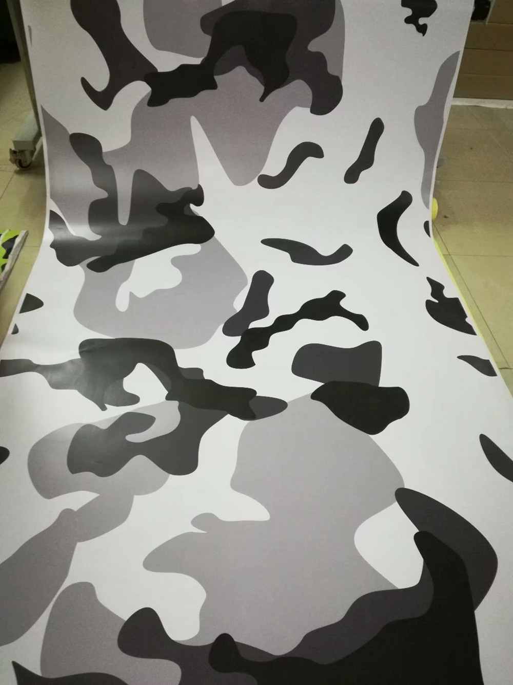 Large Camo VINYL Wrap black white grey Full Car Wrapping Camouflage Foil Stickers with air free size 1.52 x 30m/Roll Free Shipping
