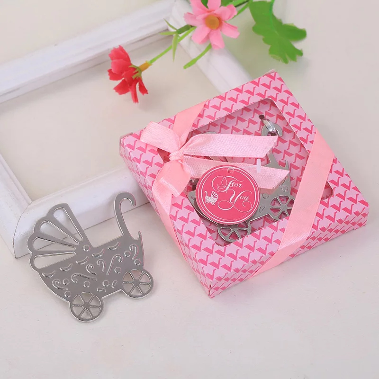 Baby Stroller Beer Bottle Openers baby shower favour birthday party favors gifts 50pcs lot free shipping wholesale, Silver
Baby Stroller Beer Bottle Openers baby shower favour birthday party favors gifts 50pcs lot free shipping wholesale, Silver