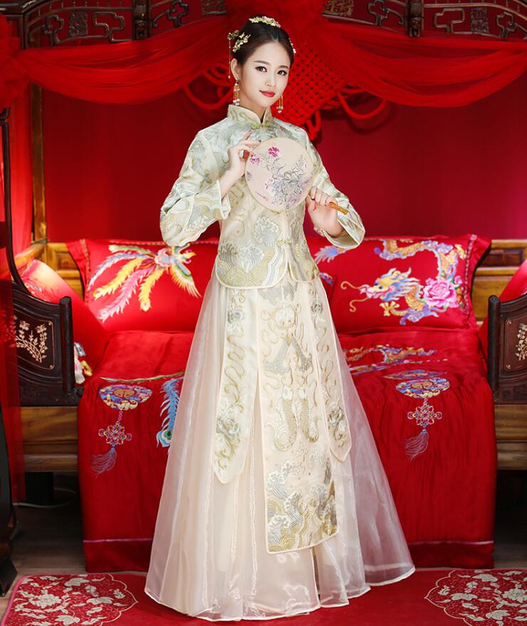 Elegent Vintage Xiu He toast Beige Dress Chinese style gown wedding dress Asian Popular Woman embroidery carps Cheongsam Evening costume