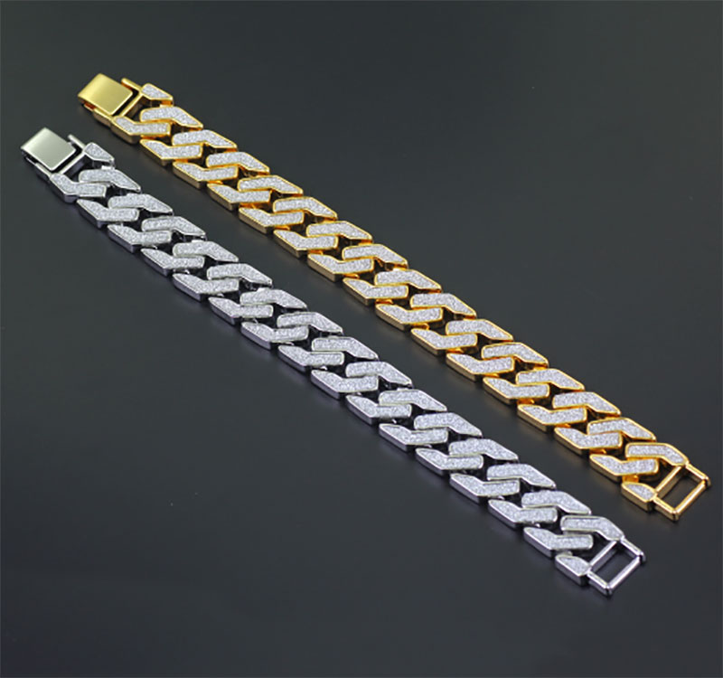 2 Colors New Hip Hop Iced Out Gold Silver Men Bracelet Bangle Bling Bling Full Of Rhinestone Hip Hop Jewelry 22.5CM Length
2 Colors New Hip Hop Iced Out Gold Silver Men Bracelet Bangle Bling Bling Full Of Rhinestone Hip Hop Jewelry 22.5CM Length