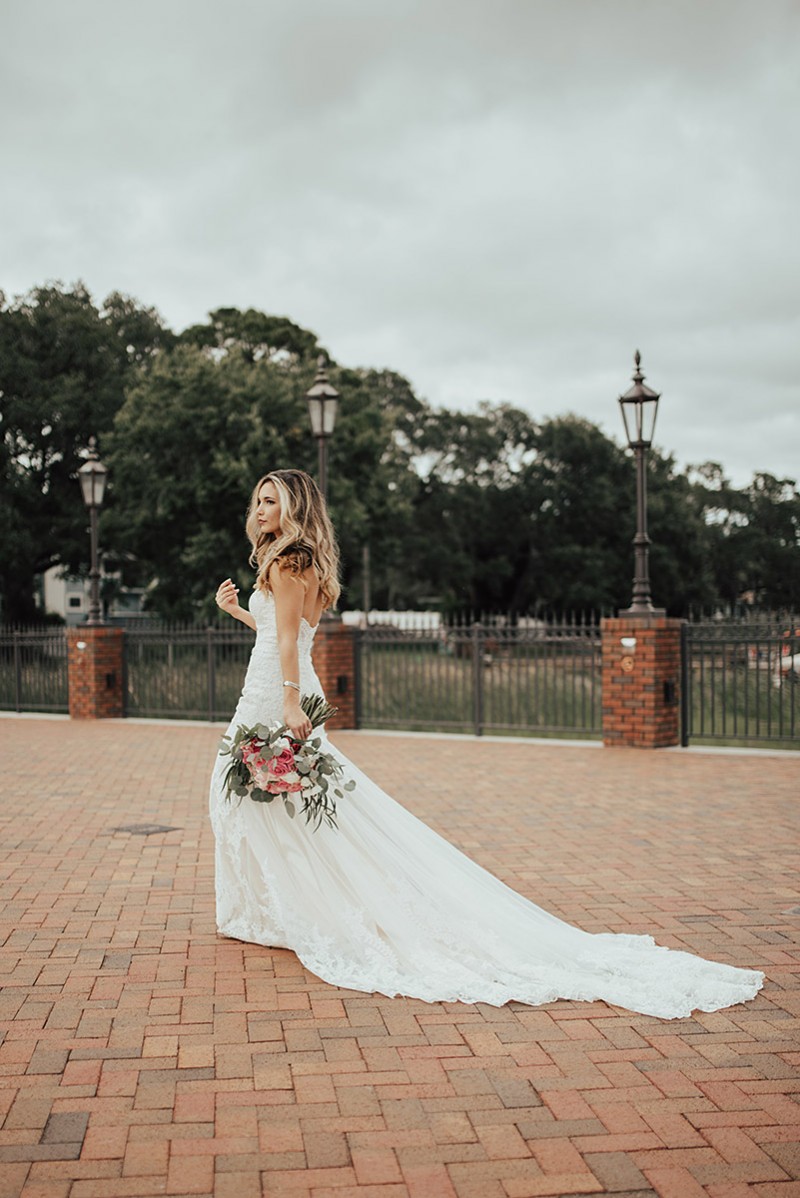 Country Mermaid Wedding Dresses Sweetheart Lace Appliques Sexy Front Split Sweep Train Boho Bridal Gowns Custom Made Plus Size Wedding Dress