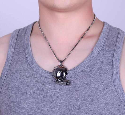 new Europe and the United States popular World Cup men's soccer shoes football shooting necklace sports pendant jewelry fashion popular