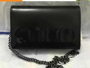 2018 new European and American fashion female bag shoulder bag inclined shoulder bag Joker lady handbag, Red
2018 new European and American fashion female bag shoulder bag inclined shoulder bag Joker lady handbag, Red