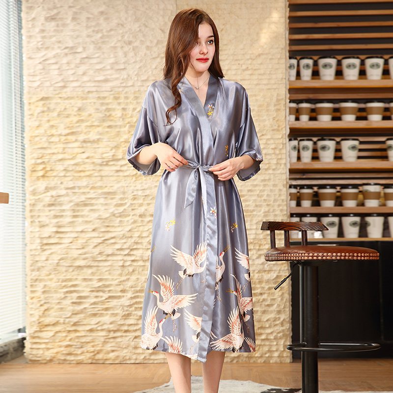 Chinese Kimono Silk Bathrobe Bridesmaid Robes Female Animal Robe Pajama Bath Robe Ladies Kimono Red Home Wear