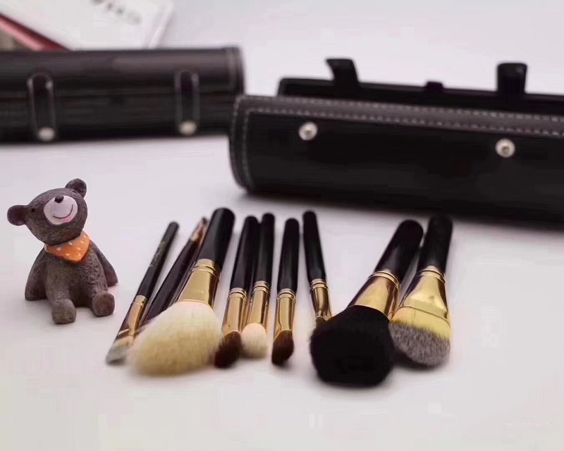 Brand 9 Pcs Makeup Brushes Set Kit Travel Beauty Professional Wood Handle Foundation Lips Cosmetics Brush z2505279JP7