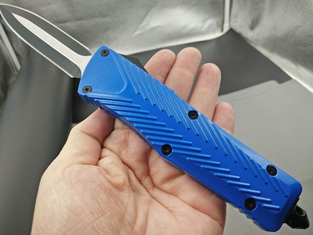 Newer mic fuse (two colors optional) Hunting Pocket Knife collection knives Xmas gift for men 1pcs dropshipping freeshipping
Newer mic fuse (two colors optional) Hunting Pocket Knife collection knives Xmas gift for men 1pcs dropshipping freeshipping