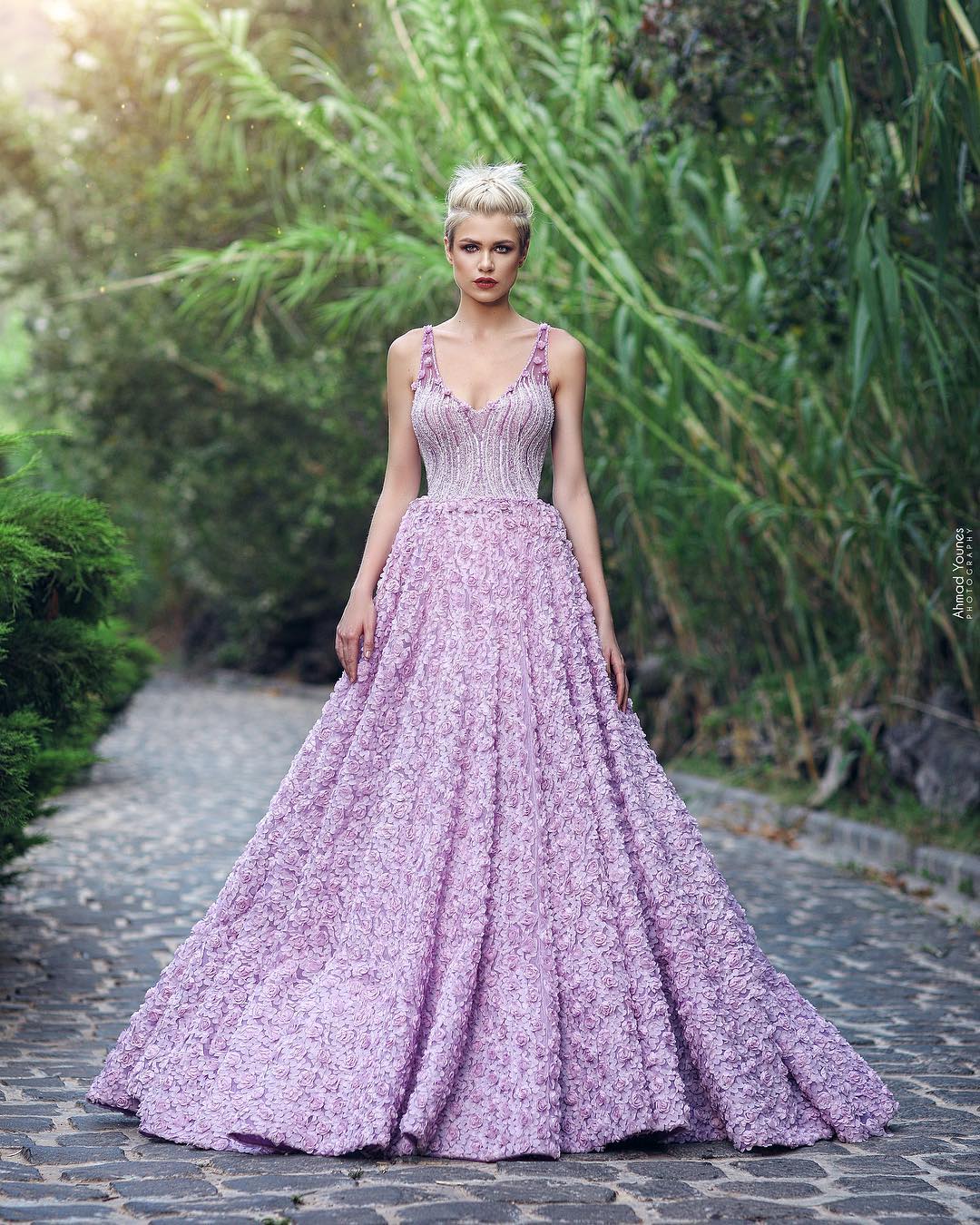Gorgeou Ackle Lace Prom Dree V Neck Eaded Evening Gown Sweep Train Appliqued Vetido De Fieta Tulle Sequined Formal Dre