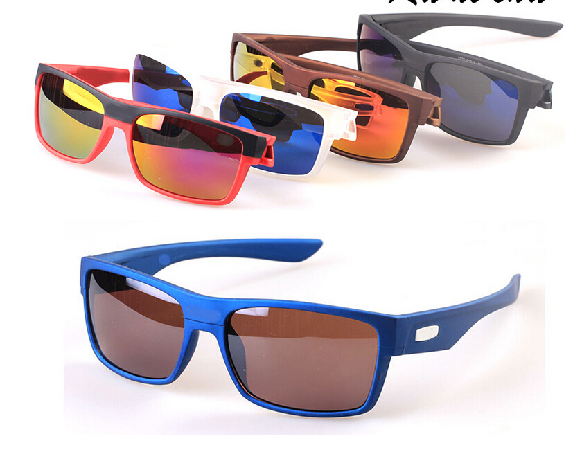 2018 New Summer Brand TWOFACE Cycling Sports Dazzling Men's Sunglasses Women Drving Glasses Elegant Matte Black Frame Acrylic, White;black
2018 New Summer Brand TWOFACE Cycling Sports Dazzling Men's Sunglasses Women Drving Glasses Elegant Matte Black Frame Acrylic, White;black