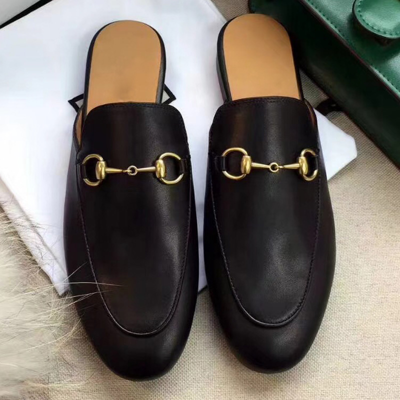 New Arrival Genuine Leather Butterfly-knot Flat Slippers Rhinestone Shoes Women Designers Loafers Slip On Mules Slides size35-40
New Arrival Genuine Leather Butterfly-knot Flat Slippers Rhinestone Shoes Women Designers Loafers Slip On Mules Slides size35-40
