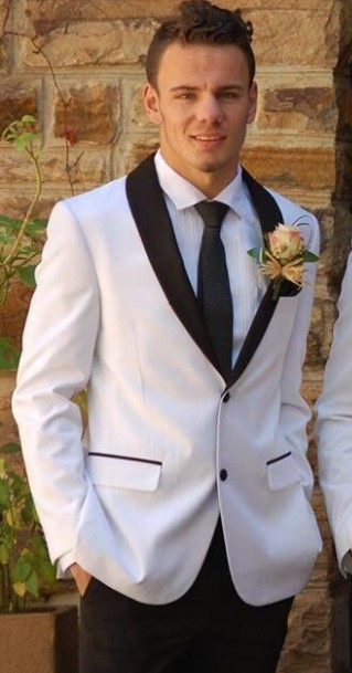 Excellent Style Groom Tuxedos Two Button White Shawl Lapel Groomsmen Best Man Suit Mens Wedding Suits (Jacket+Pants+Tie) NO:1089
