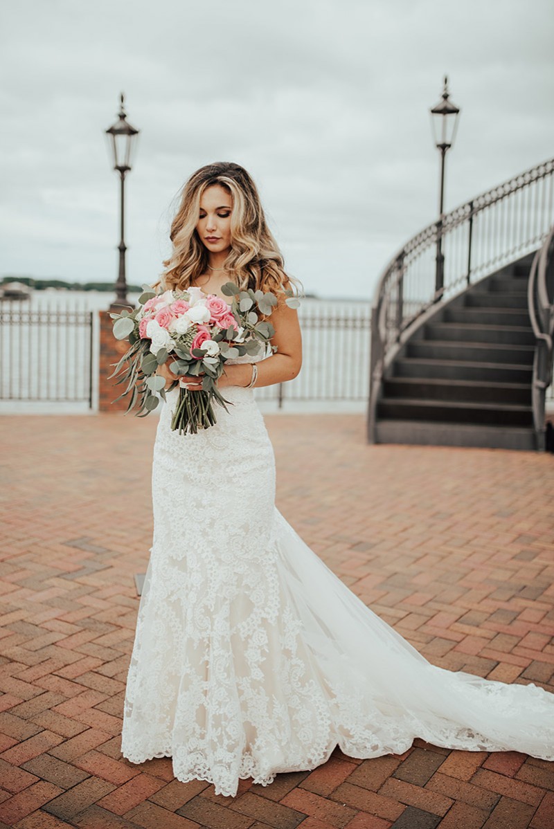 Country Mermaid Wedding Dresses Sweetheart Lace Appliques Sexy Front Split Sweep Train Boho Bridal Gowns Custom Made Plus Size Wedding Dress