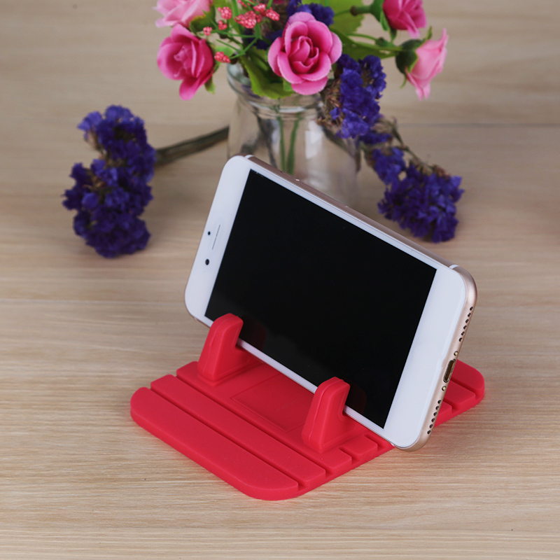 Car Silicone Soft Anti-slip Desktop Mat Holder Stand Bracket for GPS Mobile Phone With Package
