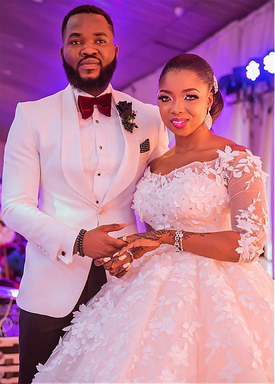 2018 African Plus Size Wedding Dresses 3D Floral Applique Beaded Off Shoulder Ball Gown Wedding Dress 3/4 Long Sleeve Country Bridal Gown