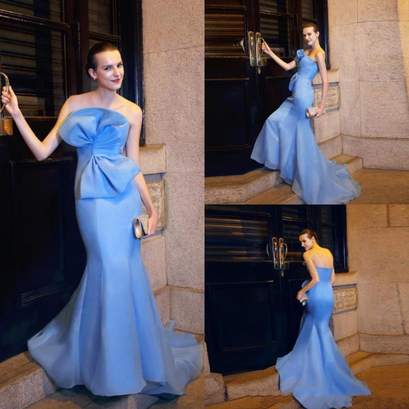 Latest Light Blue Mermaid Evening Dresses Charming Strapless Big Bow Design Backless Prom Dress Runway Fashion Designer Gowns