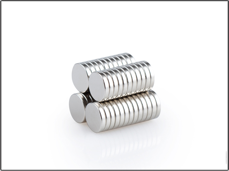 100pcs lot mini magnets 12X1.5mm Neodymium Disc Super Strong Rare Earth N35 Small Fridge Magnets round magnets Multipurpose
100pcs lot mini magnets 12X1.5mm Neodymium Disc Super Strong Rare Earth N35 Small Fridge Magnets round magnets Multipurpose