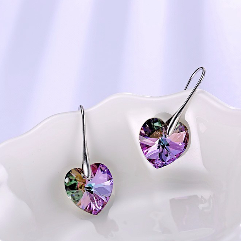 Crystal Heart Drop Earrings Made with SWAROVSKI ELEMENTS Silver Color Hanging Piercing For Women Best Friends Gift 256
Crystal Heart Drop Earrings Made with SWAROVSKI ELEMENTS Silver Color Hanging Piercing For Women Best Friends Gift 256