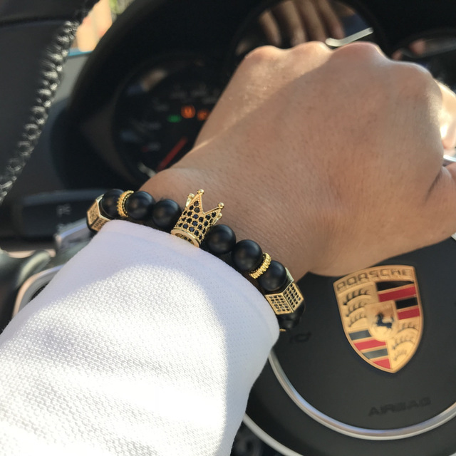 Black Pave CZ zirconia Oro Rey crown charm Strands PULSERA Hombres enamel opaque matte brazalete de Cuentas Piedra