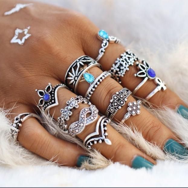 13pcs/set retro flower infinite knuckle rings for women vintage geometric pattern crystal rings set party bohemian jewelry gift
13pcs/set retro flower infinite knuckle rings for women vintage geometric pattern crystal rings set party bohemian jewelry gift
