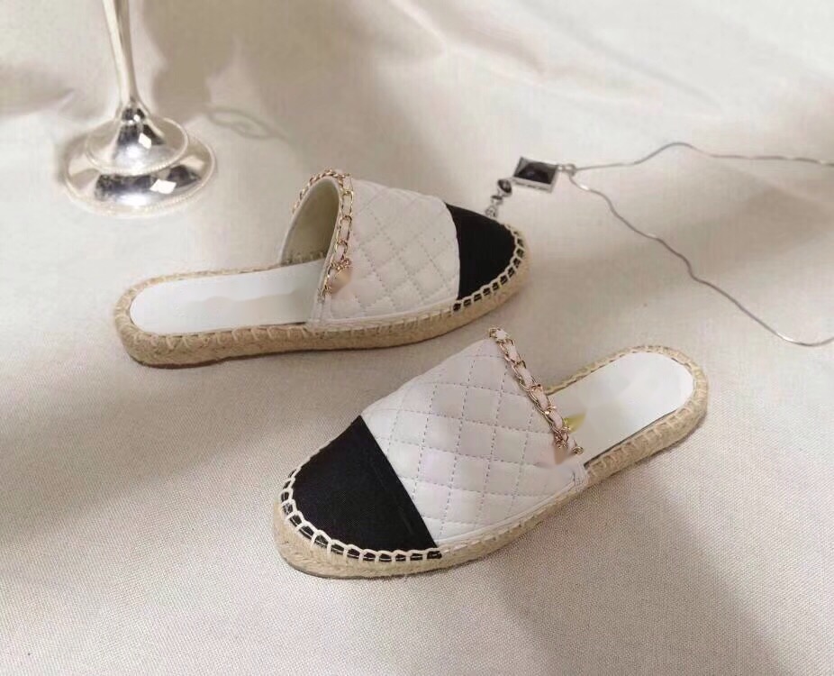 Export name brand 2018 best selling summer women's slippers, fashion sandals, leather slippers, leather sandals, high quality sandals., Khaki
Export name brand 2018 best selling summer women's slippers, fashion sandals, leather slippers, leather sandals, high quality sandals., Khaki