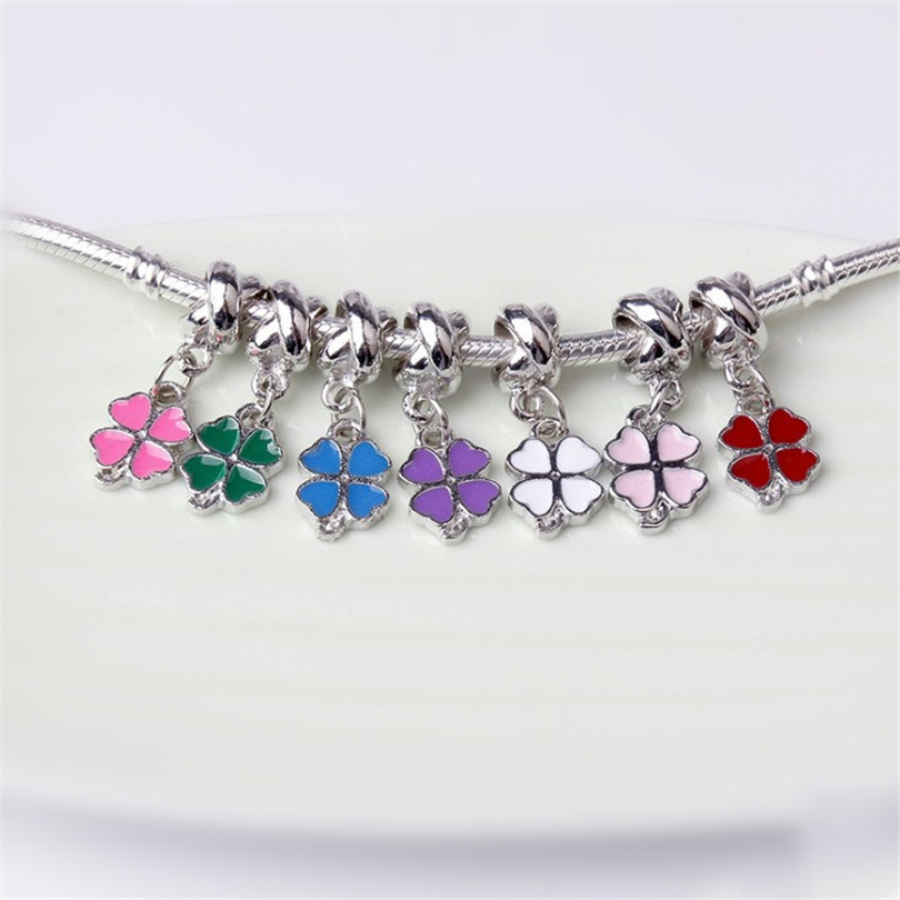 A Lot Of Color To Choose Lucky Clover Dangle Unique Charm Bead Big Hole Fashion Women Jewelry European Style For DIY Bracelet Necklace
A Lot Of Color To Choose Lucky Clover Dangle Unique Charm Bead Big Hole Fashion Women Jewelry European Style For DIY Bracelet Necklace
