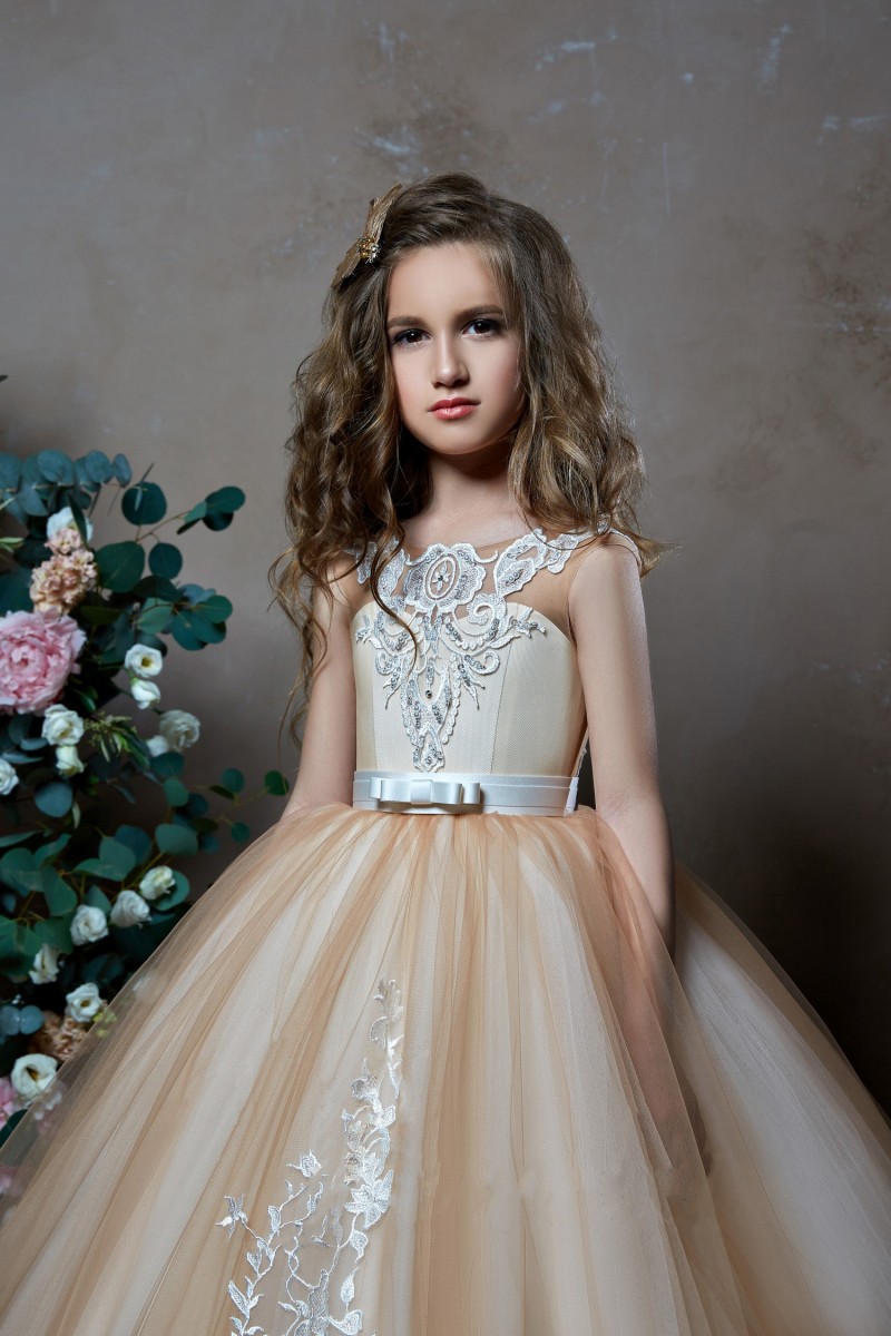 Pentelei 2019 Champagne Flower Girl Dresses For Weddings Lace Appliqued Little Kids Baby Ball Gowns Cheap Long Communion Dress
