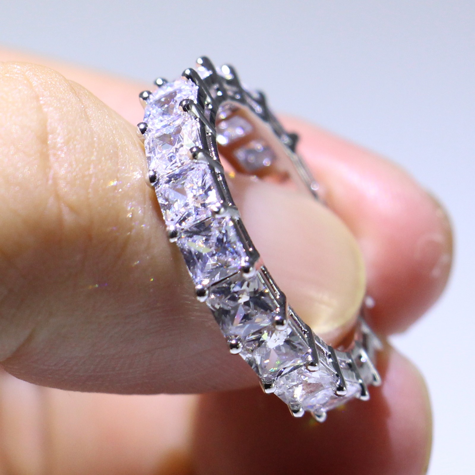 Circle Ring: Sterg Sier Princess White Topaz Square CZ Dia Ring for Women