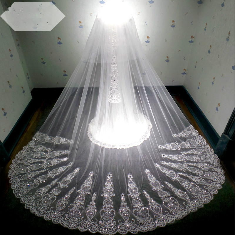 Real Pictures Bling Bling Crystal Cathedral Bridal Veils Luxury Long Applique Beaded Custom Made High Quality Wedding Veils Ivory White Veil