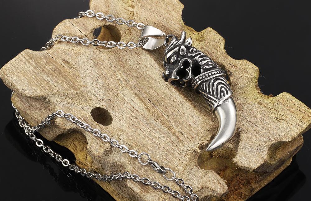 Man Wolf Tooth Necklace Pendant For Men Boy Fashion Brave Wolf Tooth Dragon Stainless Steel Vintage Jewelry Necklaces GX943