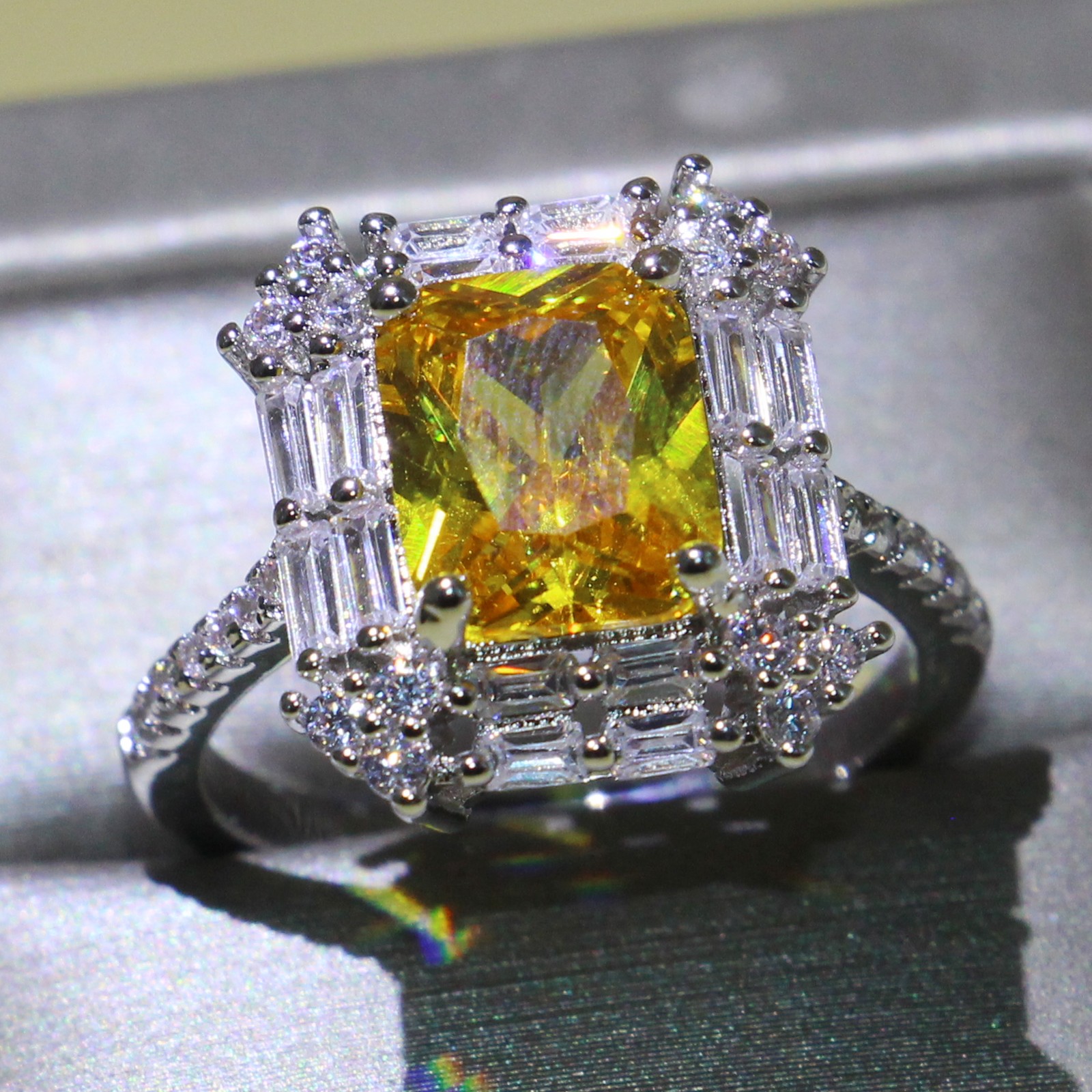 Victoria Wieck Stunning Handmade Luxury Jewelry 925 Sterling Silver T Princess Cut Gold Topaz CZ Diamond Women Wedding Band Ring For Lover