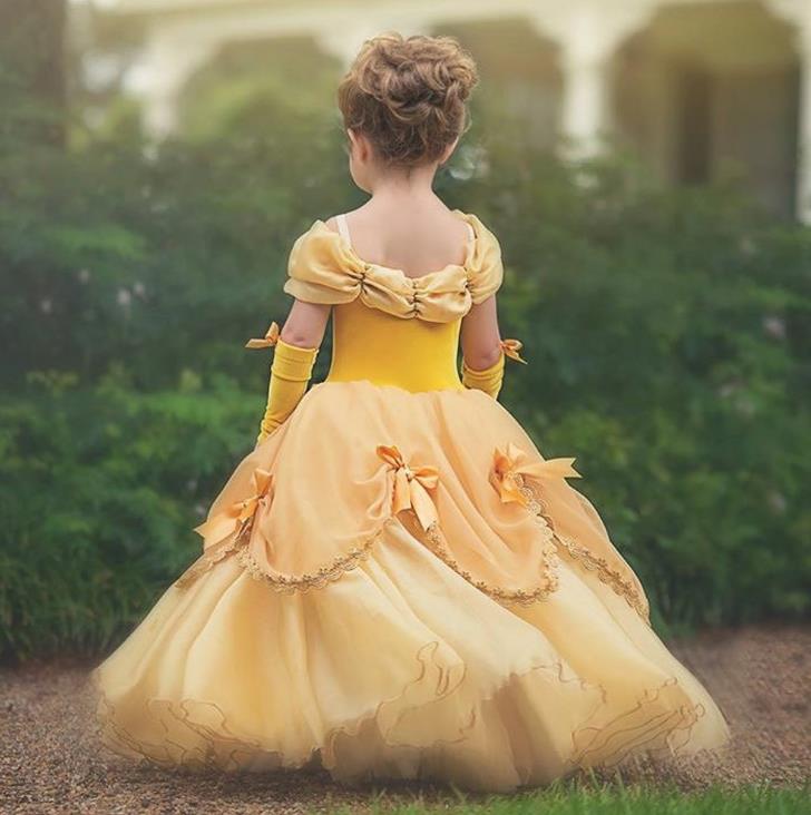 Vintage Gothic Gold Ball Gown Girls Pageant Dresses Floor Length Off Shoulder Princess Puffy Flower Girl Dresse