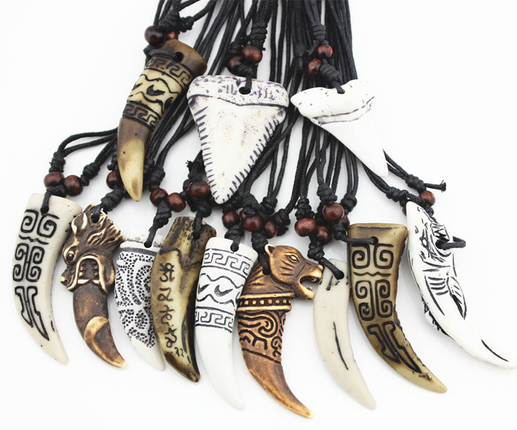 Fashion Jewelry Wholesale 12PCS/LOT Mixed Cool Imitation Bone Carved Dragon Totem /Wolf Tooth Pendant Necklace Amulets Drop Shipping