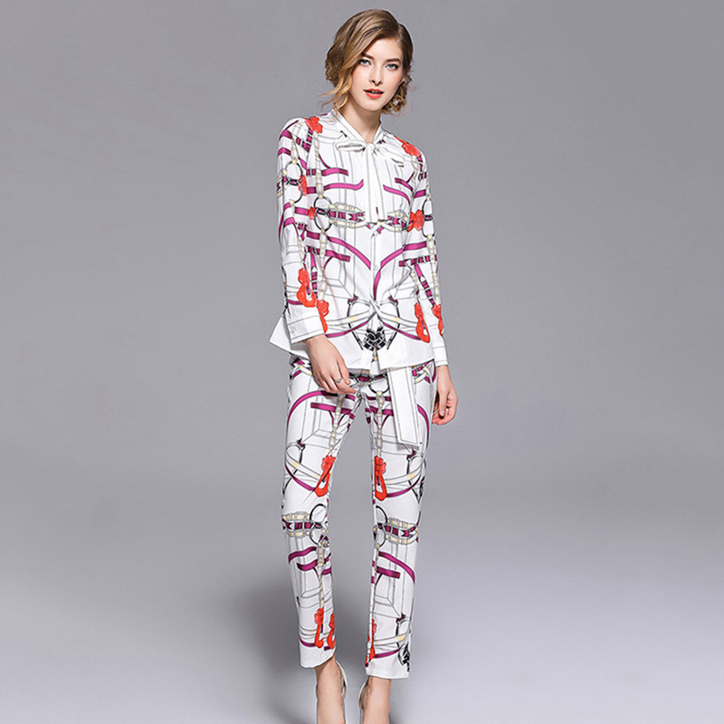 2018 Fashion Chain Printed Suit Sets 2 Piece Bow Collar Full Sleeve Shirt Top + Belt Pencil Pants Sets For Women Runway Twinsets D18110706