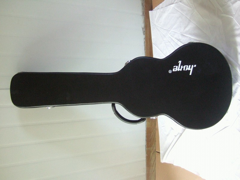 slash standard custom and other electric guitars cases are available in four colors of with leather
slash standard custom and other electric guitars cases are available in four colors of with leather