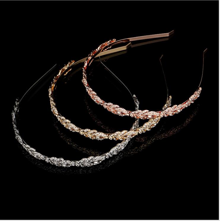 Luxury Bridal Crown Headpieces Sparkle Rose Gold Silver Rhinestone Crystals Roayal Wedding Crowns Crystal Veil Headband Hair Accessories Party Tiaras
Luxury Bridal Crown Headpieces Sparkle Rose Gold Silver Rhinestone Crystals Roayal Wedding Crowns Crystal Veil Headband Hair Accessories Party Tiaras
