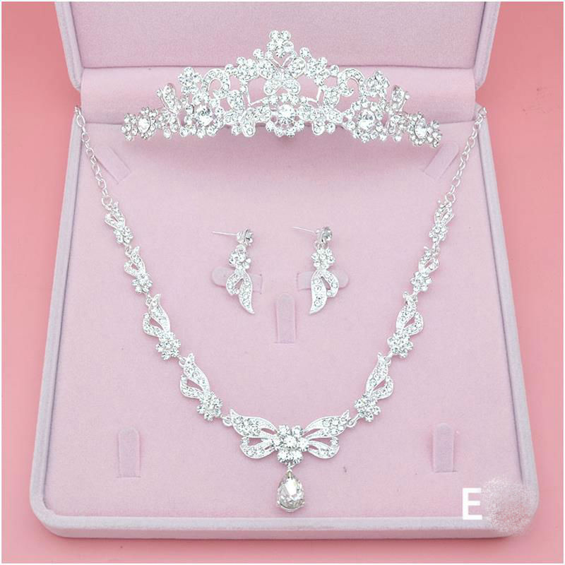 shining three pieces bridal jewelry accessories crystal pearls headpieces crown and tiaras for wedding events