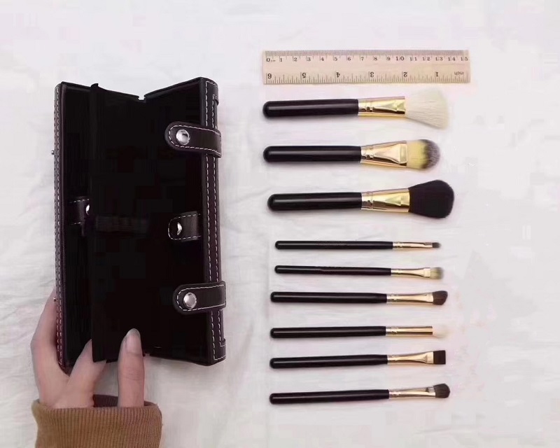Brand 9 Pcs Makeup Brushes Set Kit Travel Beauty Professional Wood Handle Foundation Lips Cosmetics Brush z2505279JP7
