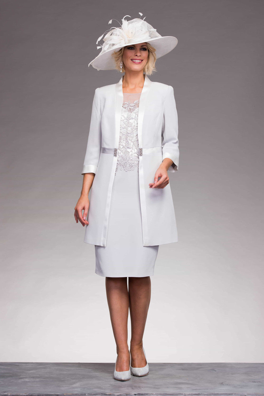 Mother of the Bride Dresses Plus Size Outfit Jacket Knee Length Formal Gown Lace Wedding Guest Dress