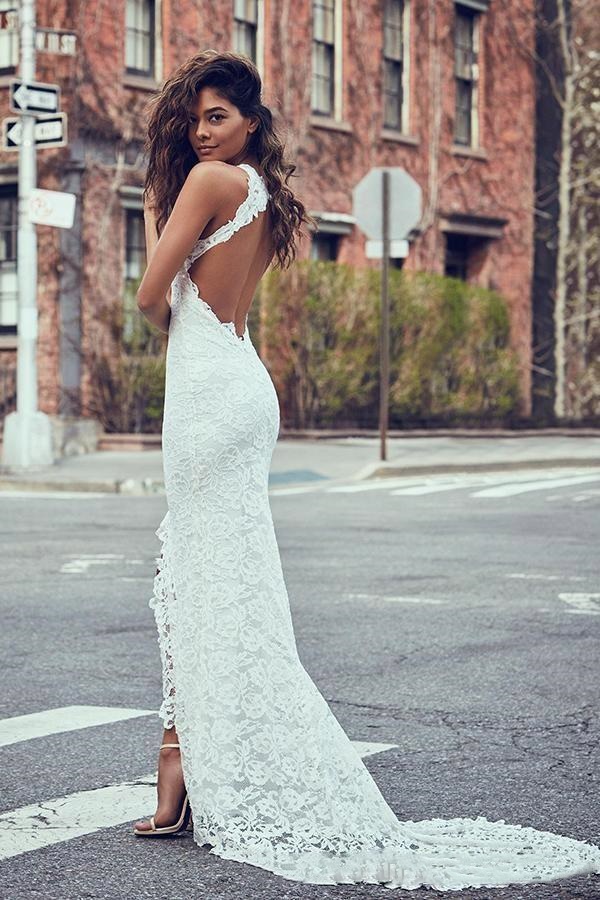 Charming Garden Beach Bohemian Full Lace Wedding Sexy Backless Fitted Elegant Gowns Side Split Bridal Dress 0510