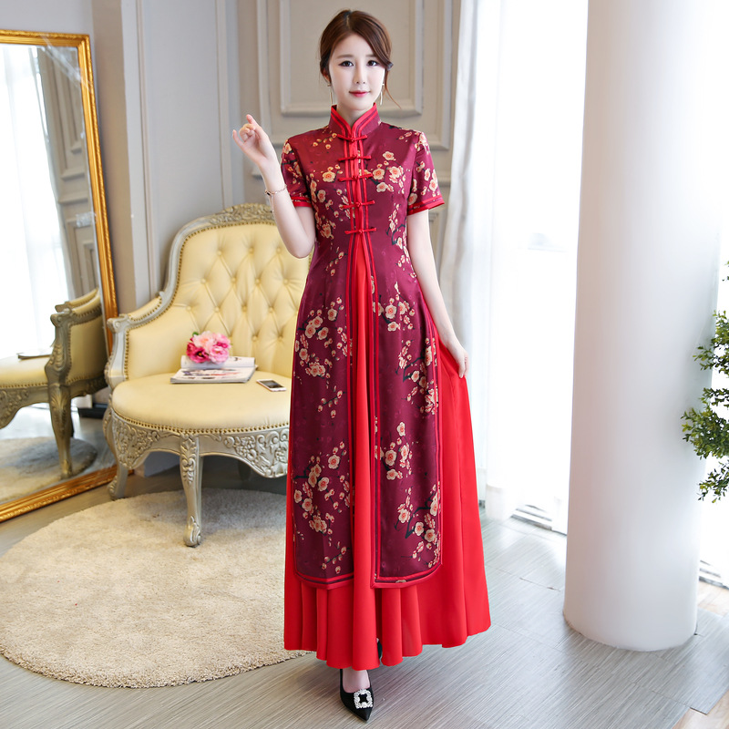 Vietnamese fashion elegance 2 piece Ao Dai Dress red printing improved Suzhou cheongsam modern short sleeve Vietnam AoDai Robe
Vietnamese fashion elegance 2 piece Ao Dai Dress red printing improved Suzhou cheongsam modern short sleeve Vietnam AoDai Robe
