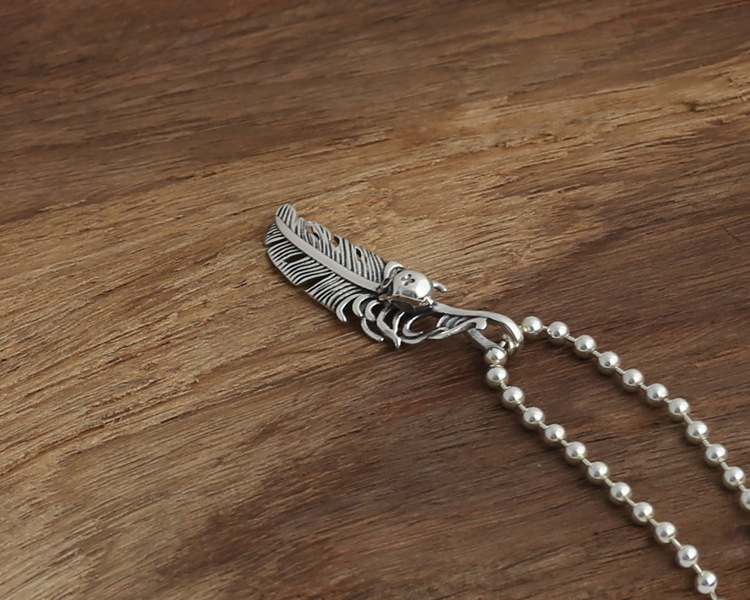 Personalized Brand new 925 sterling silver fashion jewelry necklace pendant American vintage style cute feather & skull free shipping gift