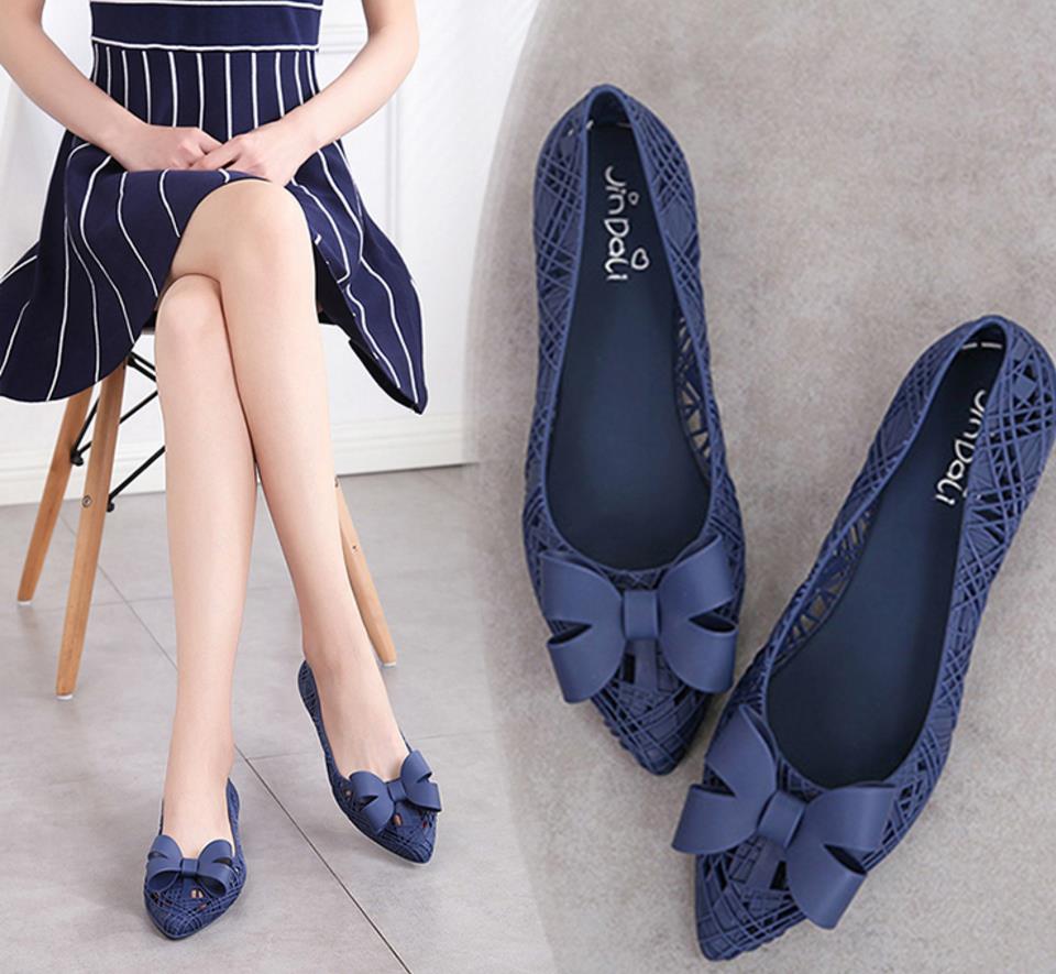 2018 women nest bowknot jelly shoe lady shallow flat bottom breathable sandals female hollow out beach shoes girl sandal woman dress shoes, Grey
2018 women nest bowknot jelly shoe lady shallow flat bottom breathable sandals female hollow out beach shoes girl sandal woman dress shoes, Grey