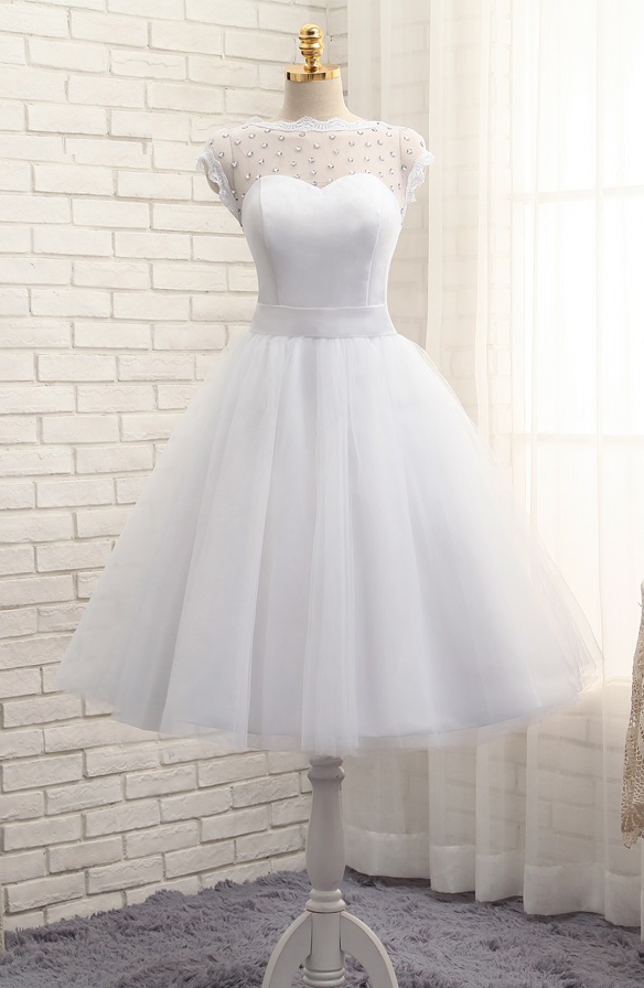 Short Wedding Dresses Illusion Neck Princess Custom Length Tea Length Bride Gowns Casamento Robe De Mariee RLL035, White
Short Wedding Dresses Illusion Neck Princess Custom Length Tea Length Bride Gowns Casamento Robe De Mariee RLL035, White