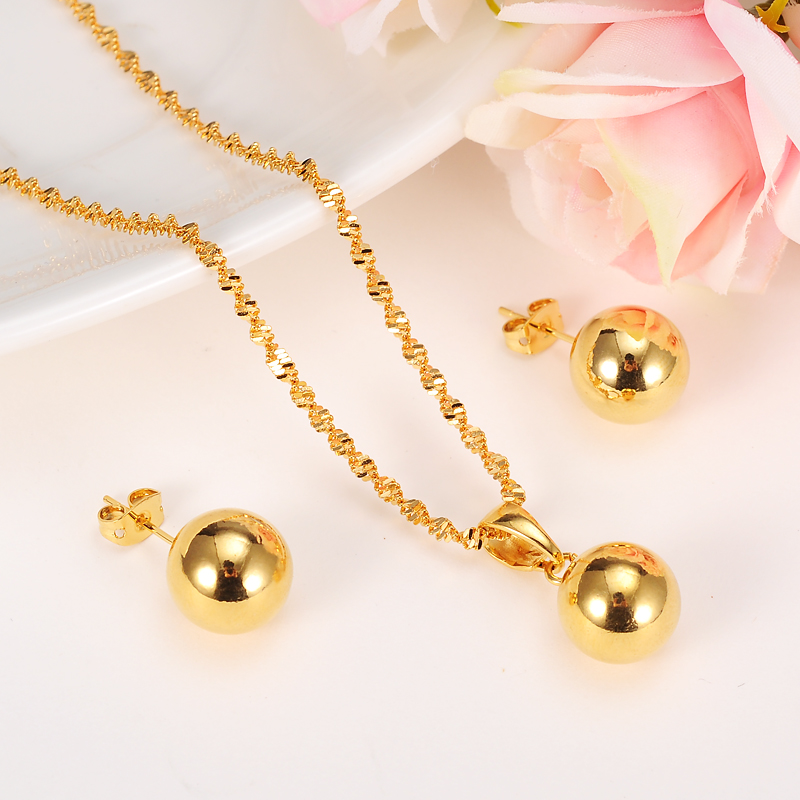 round Beaded Pendant Earrings set Gold Color Ball Earring Jewelry Wedding Item for Arab African Ethiopian Indian, Black
round Beaded Pendant Earrings set Gold Color Ball Earring Jewelry Wedding Item for Arab African Ethiopian Indian, Black