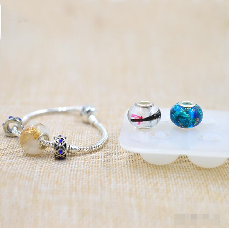 Handmade Silicone mold Beads Pendant Clear Mold DIY Bracelet Tool Hand Craft Jewelry Making Mould resin molds for jewelry
Handmade Silicone mold Beads Pendant Clear Mold DIY Bracelet Tool Hand Craft Jewelry Making Mould resin molds for jewelry