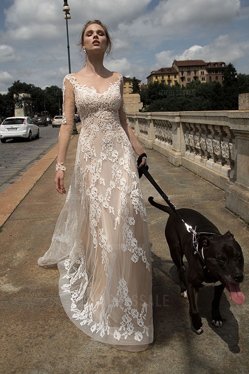 A Line Boho Wedding Dresses Jewel Neck Long Sleeve Illusion Backless Sweep Train Beach Bridal Gowns Cheap Champagne Wedding Dress Custom