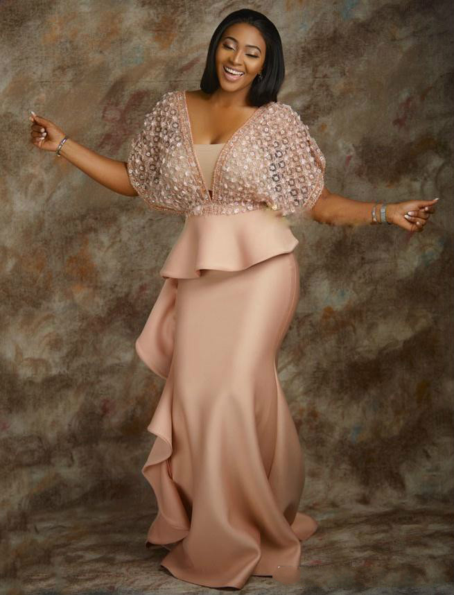 Luxury Mermaid Formal Evening Dresses V-Neck Bling Crystal Beads Short Sleeves Prom Dresses Sexy Stylish Dubai Celebrity Party Gowns