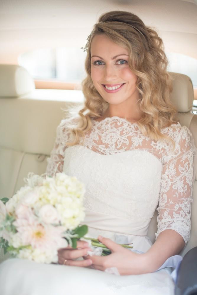 Ivory Lace Beach Country A Line Wedding Dresses 3/4 Long Sleeves Bateau Neck Applique Sexy Bridal Gowns Plus Size Bohemain